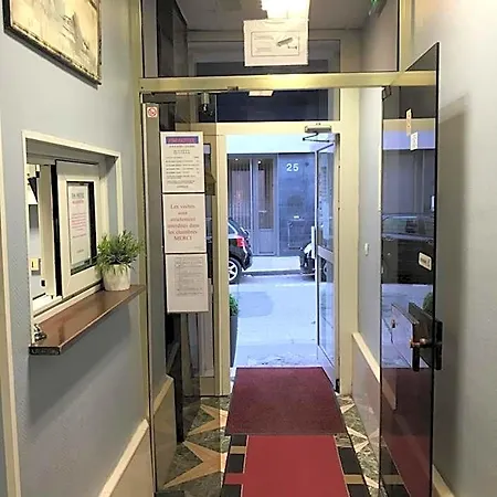 Fm Hotel 2*