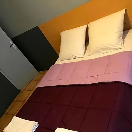 Fm Hotel 2*